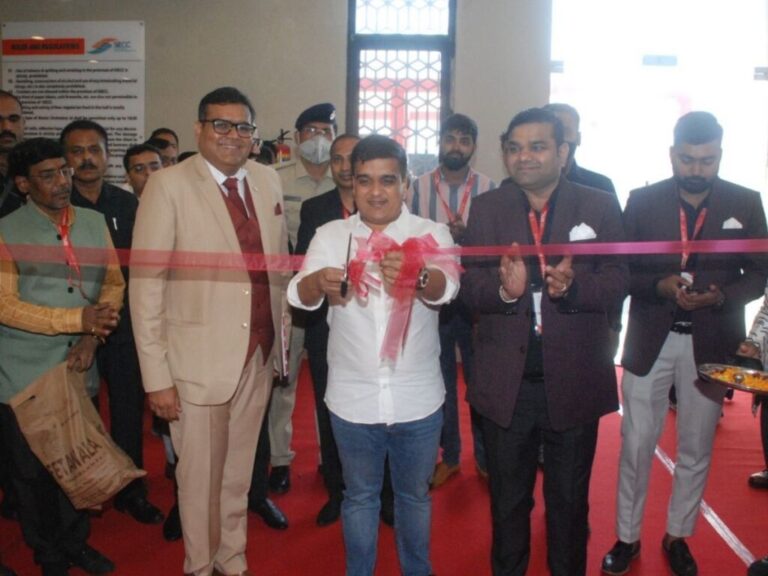 Gujarat’s Home Minister Harsh Sanghavi inaugurates BNI’s two-day-long Surat Biz Fest 2022