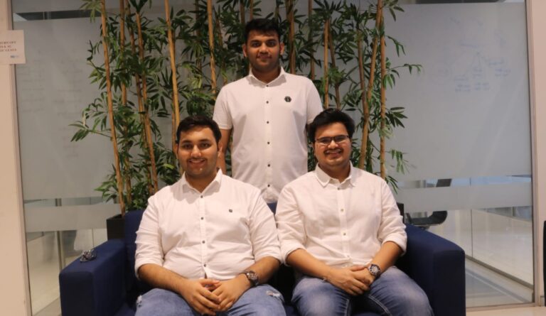 AR In-restaurant ordering app peAR raises INR 4.2 Cr in Pre-Series-A