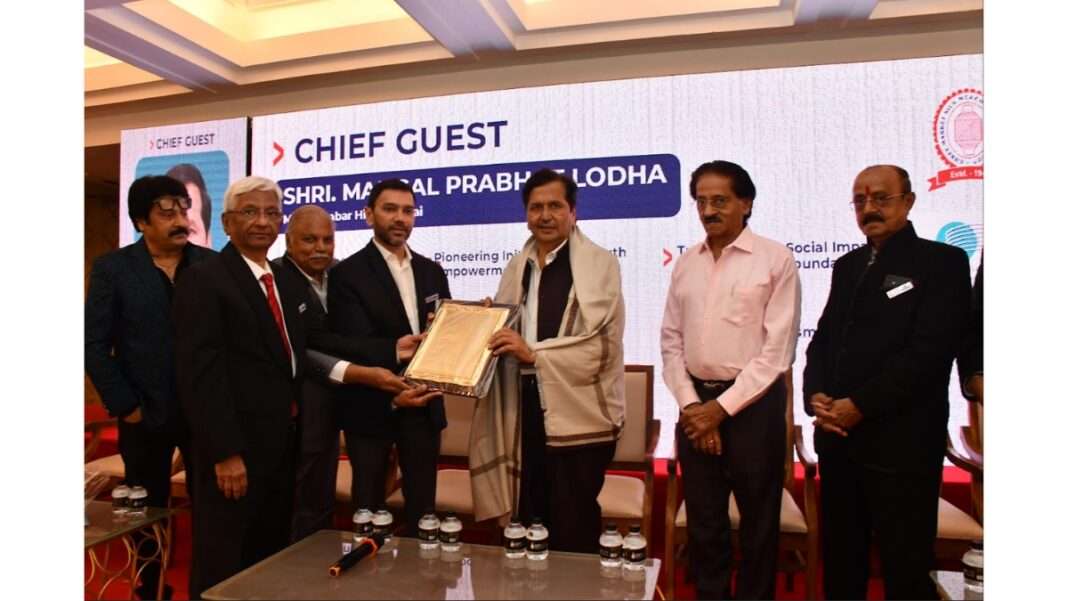 Dhirubhai Ambani Honoured Posthumously With ‘Lifetime Achievment Award’